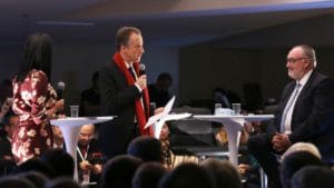 Rencontres de l’U2P 2017 – Christophe Barbier s'adresse à Patrick Liébus lors de la conférence-débat « Le syndicalisme patronal 4.0 » Crédit Photo Cocktail Santé